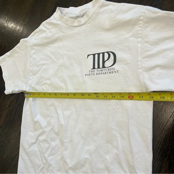 Taylor Swift T Shirt Women’s Medium Tortured Poets Department Graphic Tee - Picture 6 of 6